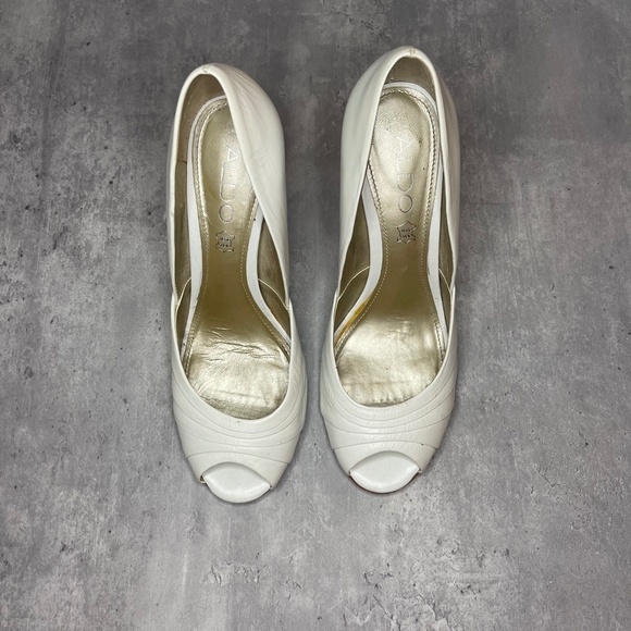 ALDO Peep Toe Folded Leather Pump - Picture 10 of 11